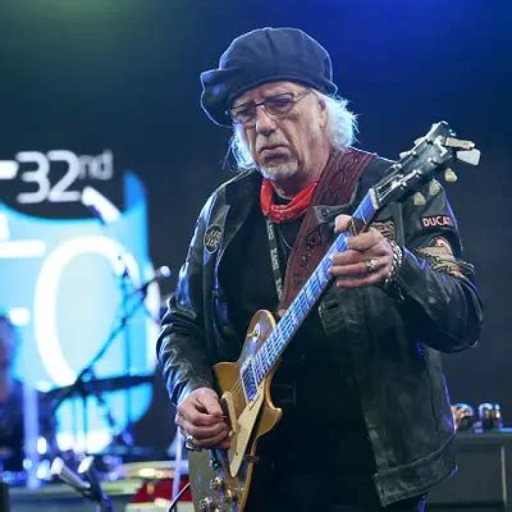 Brad Whitford Net Worth | Celebrity Net Worth