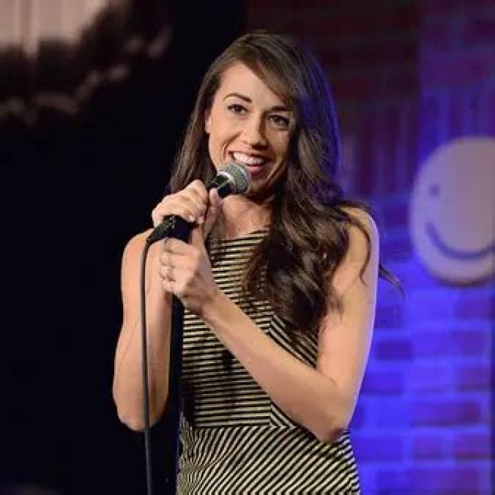 Colleen Ballinger Net Worth | Celebrity Net Worth