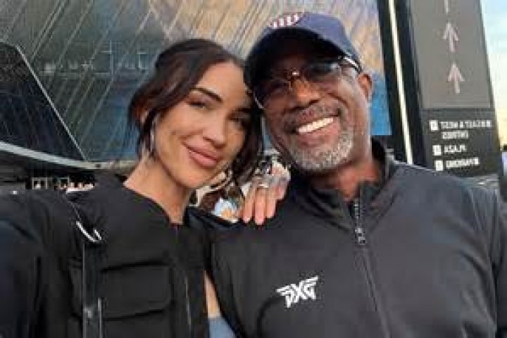 Darius Rucker Of Hootie And The Blowfish Is Now A Sports Agent