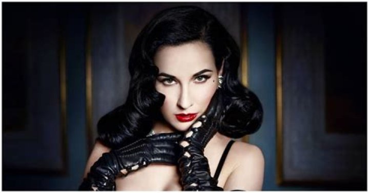 Dita Von Teese Net Worth