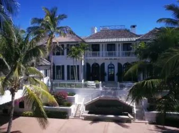 It Turns Out Robert F. Smith Was The Buyer Of Those Two Florida Properties From Russ Weiner