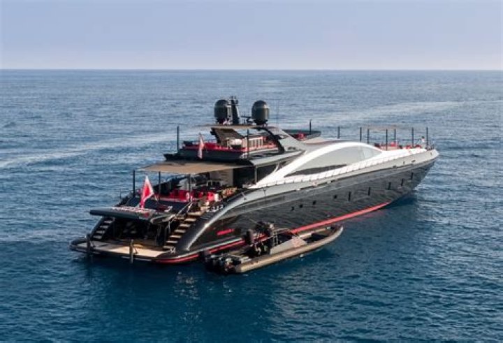 Jerry Jones Just Spent $250 Million On A Yacht