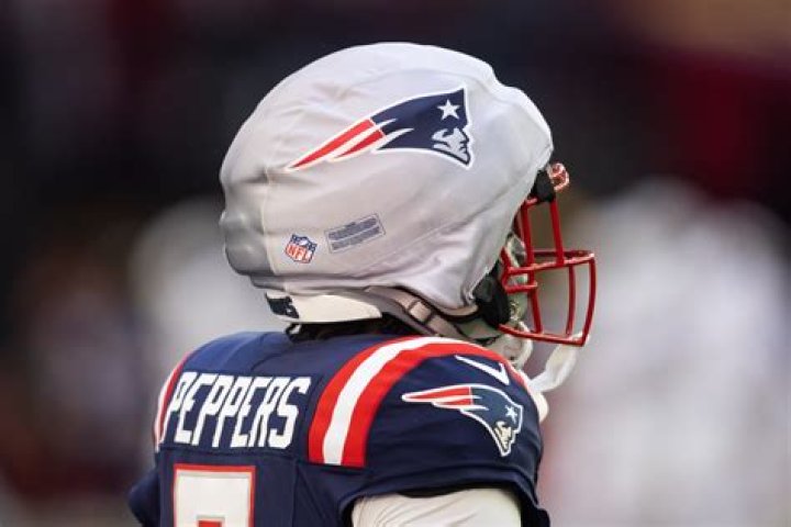 NFL Player Whose Bong Rip Video Cost Him $12 Million Is Turning The 'Worst Moment' Of His Life Into A Good Cause