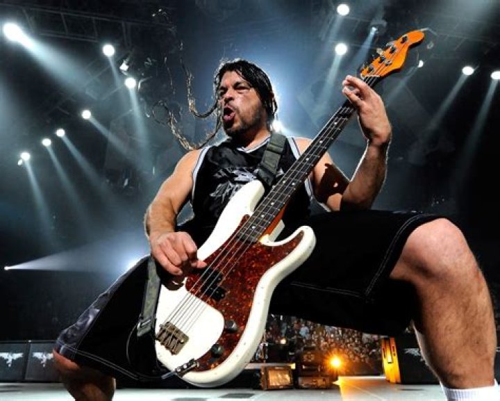 Robert Trujillo Net Worth | Celebrity Net Worth