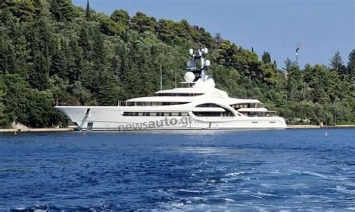 Russian Billionaire Dmitry Rybolovlev Accuses Sotheby's Of Cheating Him Of Tens Of Millions In Court Testimony